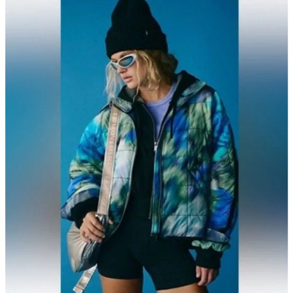 Free People FP Movement Pippa Packable Puffer Jacket Blurry Flower Combo Size S